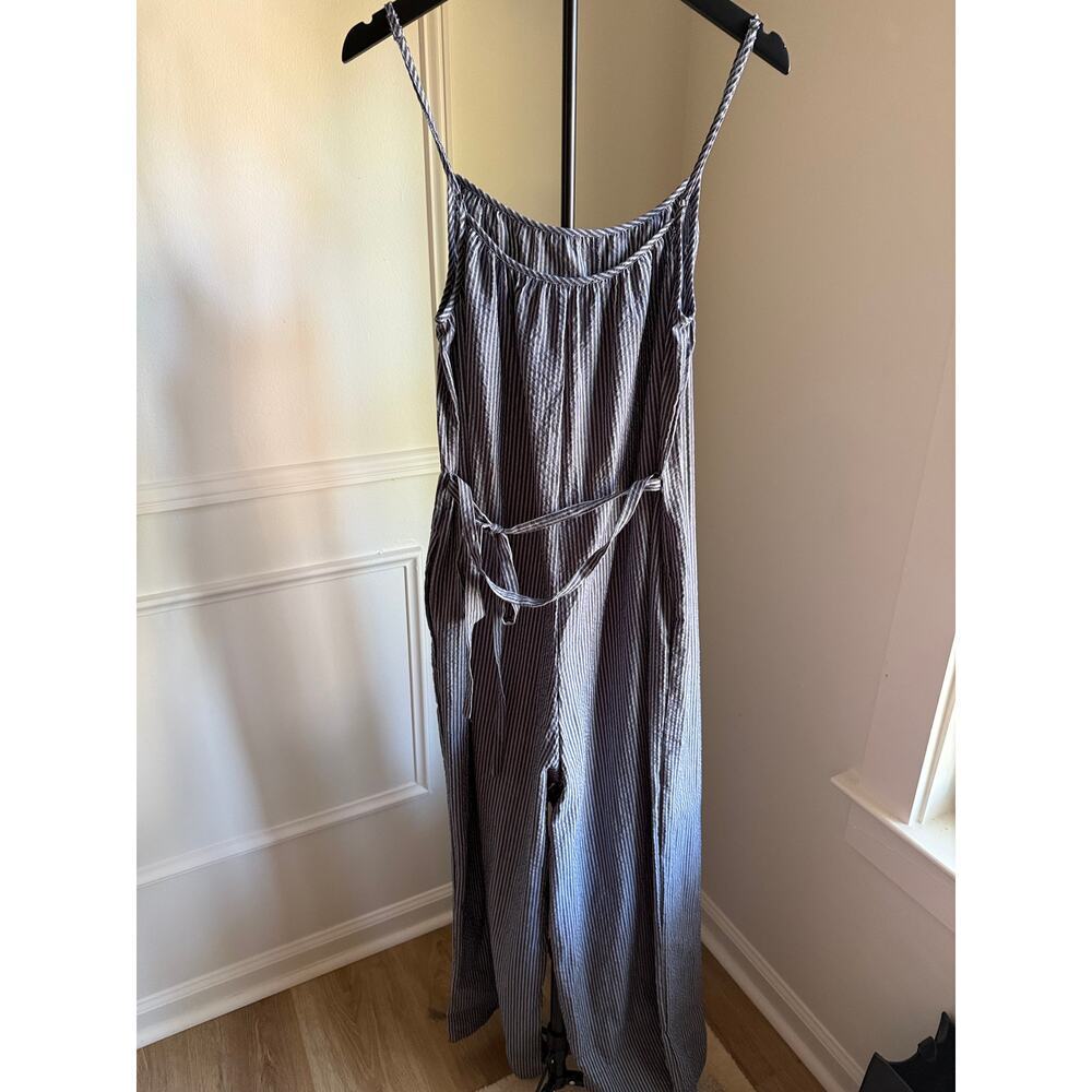 By Together Navy & White Seersucker Pinstripe Wide Leg Jumpsuit | Size Large - Picture 5 of 5